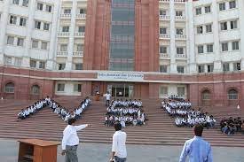 Babu Banarasi Das University