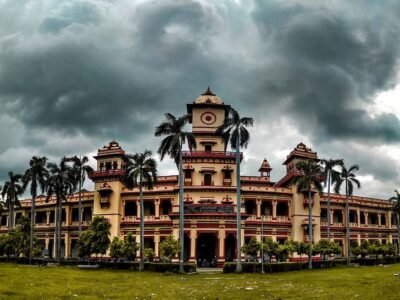 BHU: Courses, Fee, Admissions 2024, Cutoff, Result, Placements, Ranking